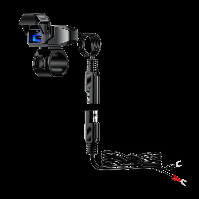 KWG‑B10C weather‑resistant USB‑C handlebar charger (Type‑C 36W) with integrated clamp and direct‑to‑battery connector cable; LED status indicator and secure mounting for reliable on‑bike fast charging.