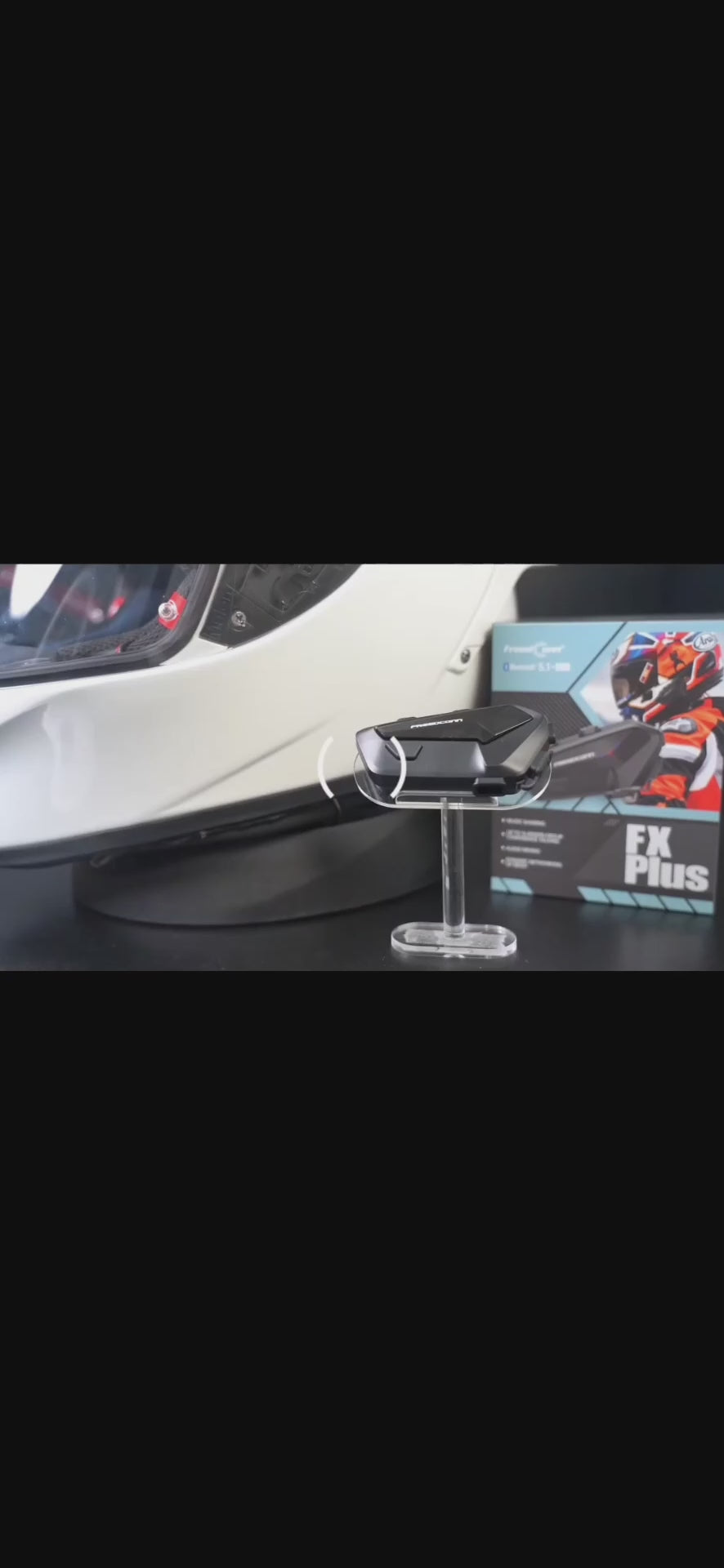 ideo demonstration of FreedConn FX Plus auto-join mesh network and music sharing in action